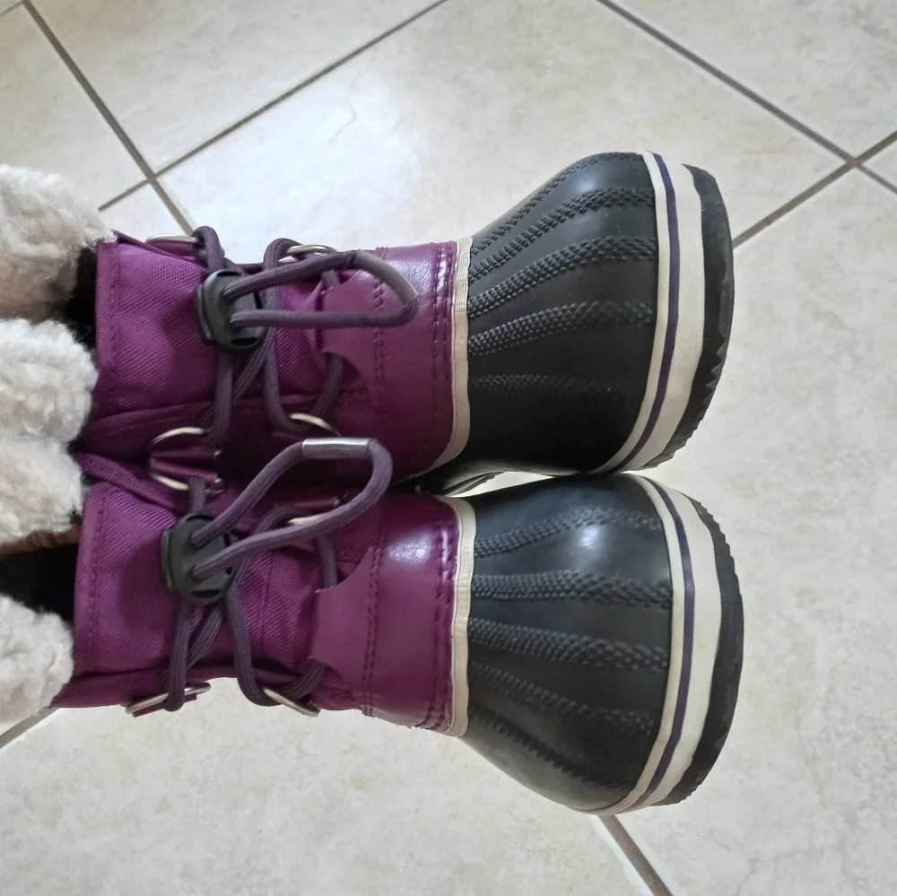 Sorel Children Yoot Pac Waterproof Nylon Boots Wild Iris/Dark Plum sz.13
